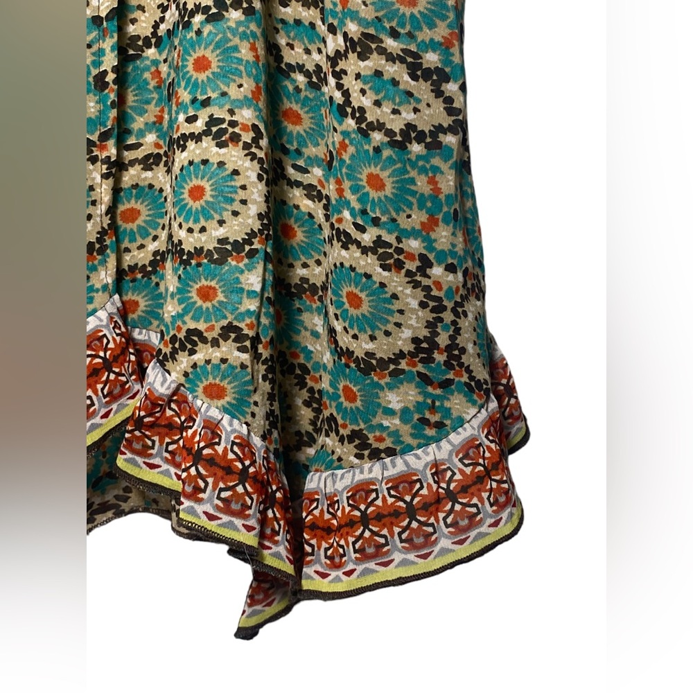 Patrons Of Peace Sleeveless Blouse - Picture 4 of 5